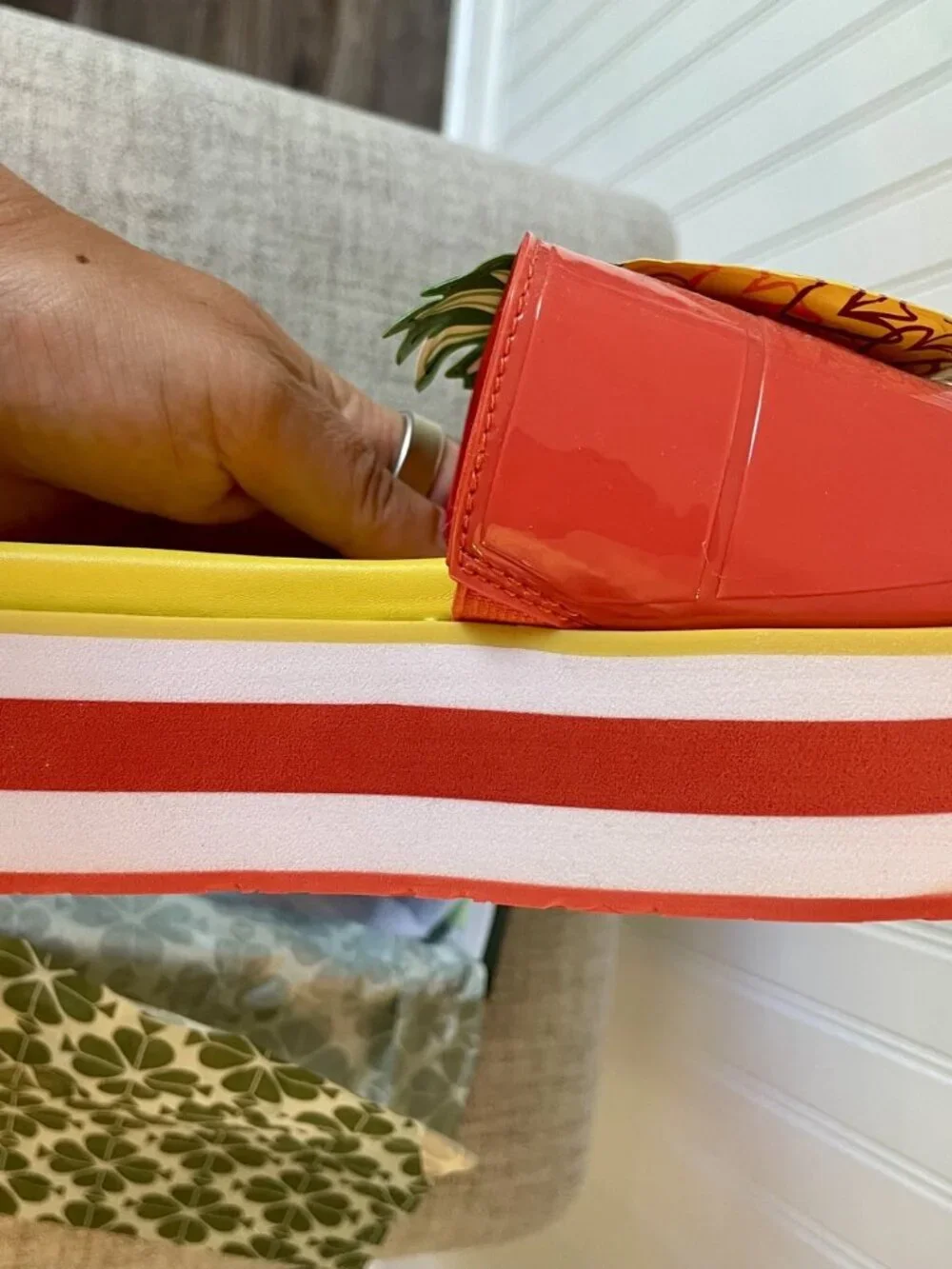 Kate Spade New York Limoncello Pineapple Platform Slide Sandals Size 8B NIB